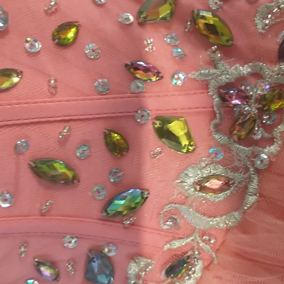 Prom dress - Picture 8 of 9